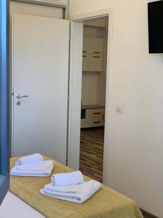 Tod Apartments Palas Iasi Extérieur photo